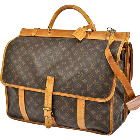 louis vuitton mens gift|cheapest louis vuitton item.